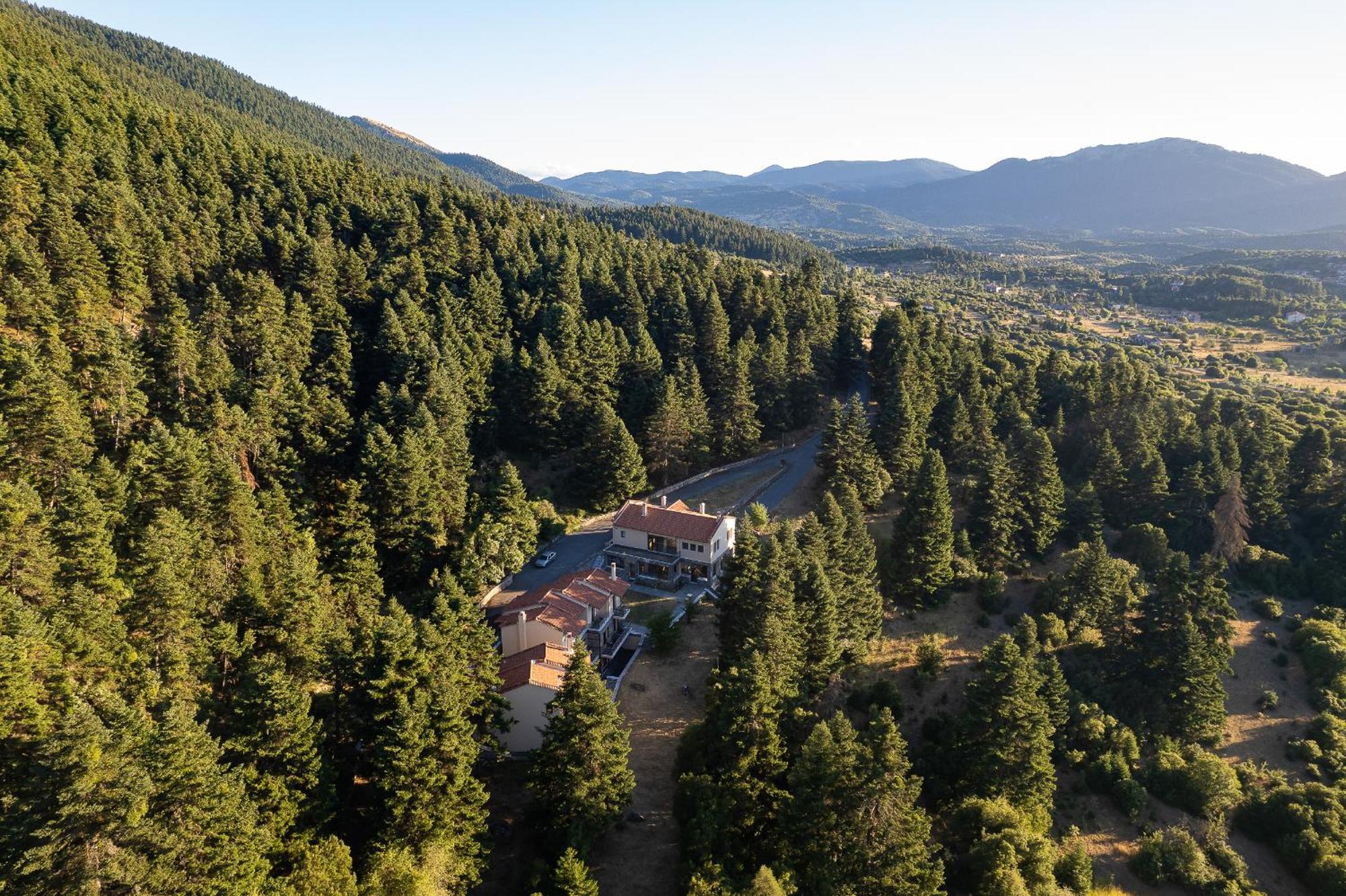 Natura Hotel Vytina Zewnętrze zdjęcie