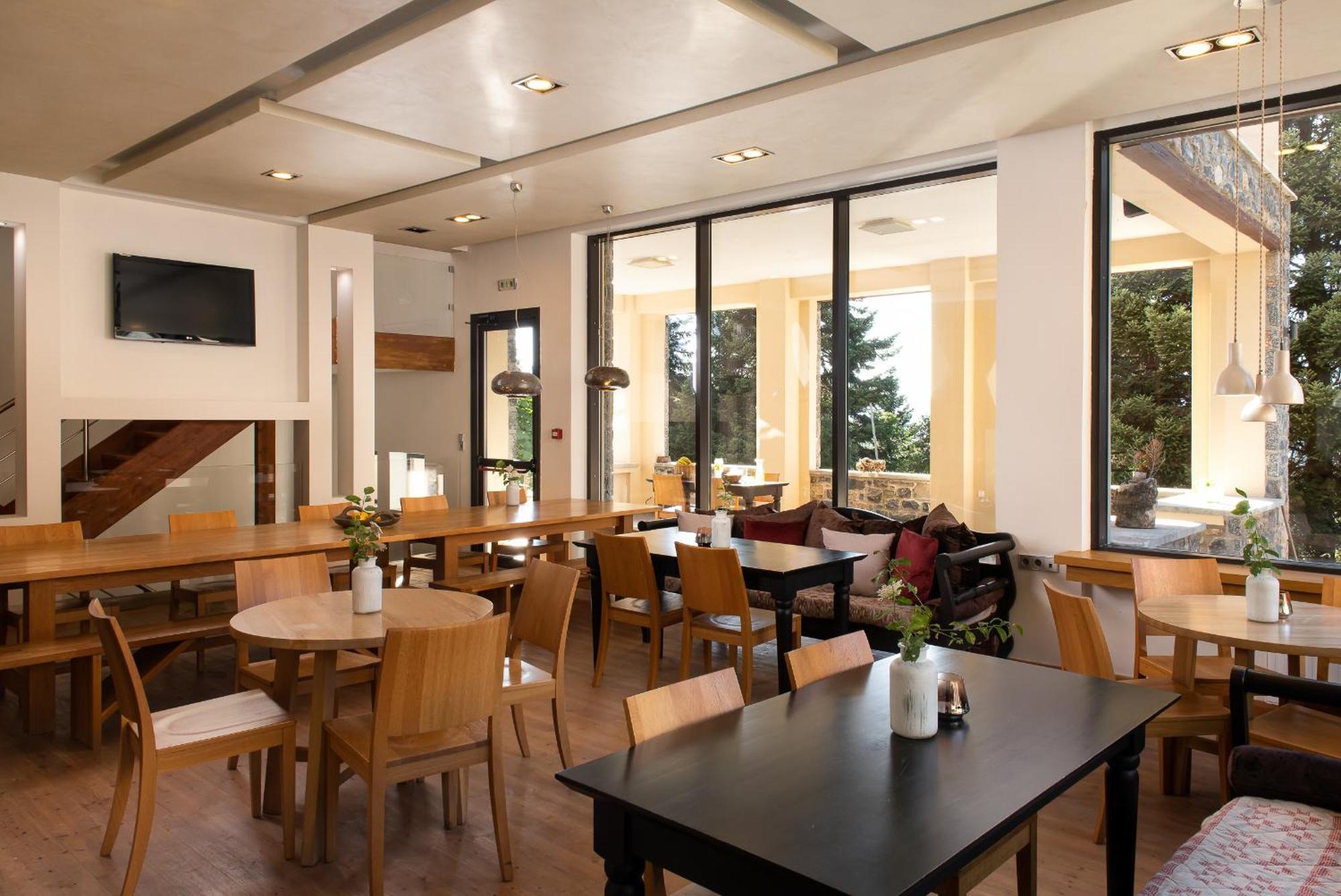 Natura Hotel Vytina Zewnętrze zdjęcie