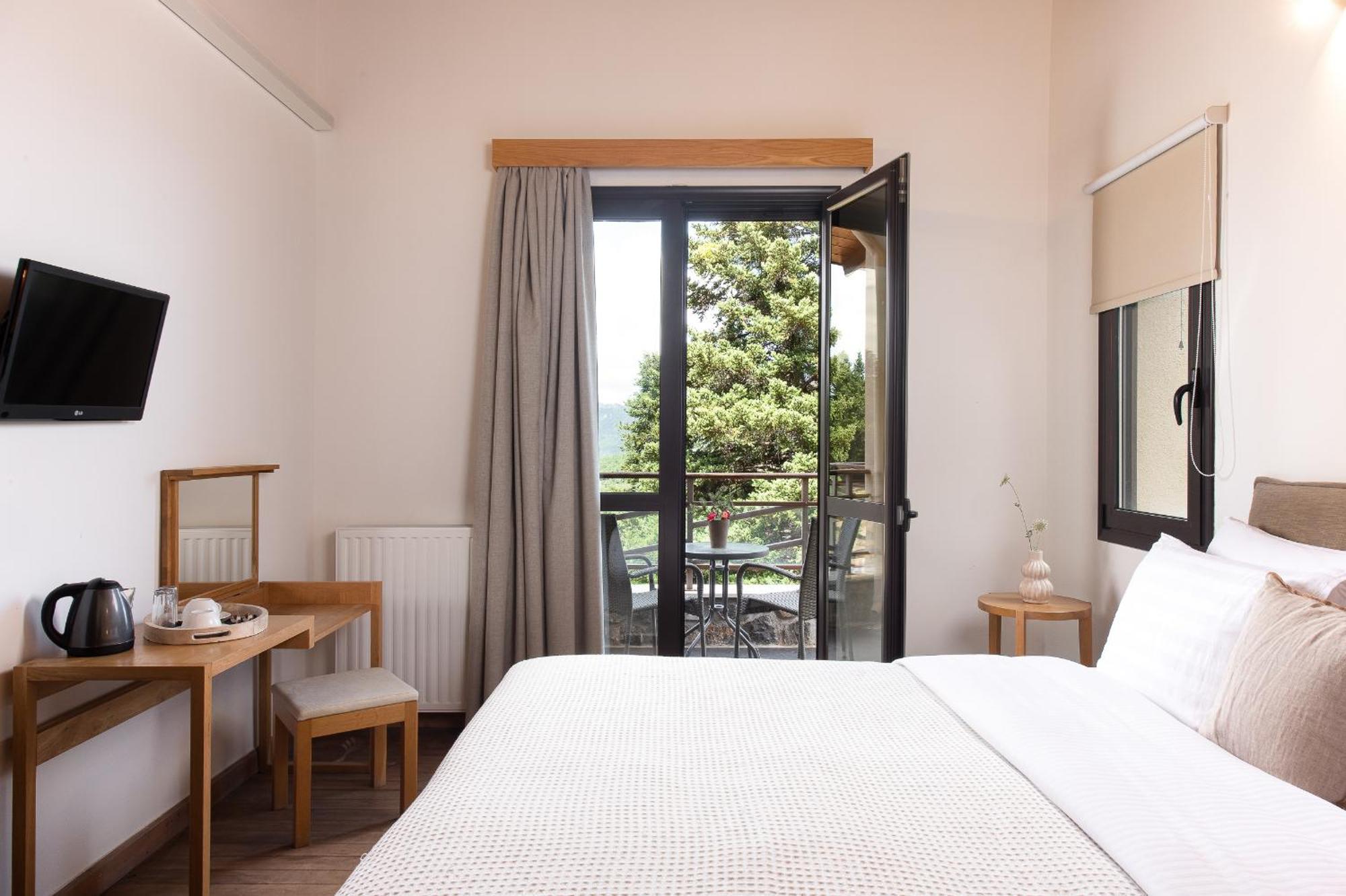 Natura Hotel Vytina Zewnętrze zdjęcie